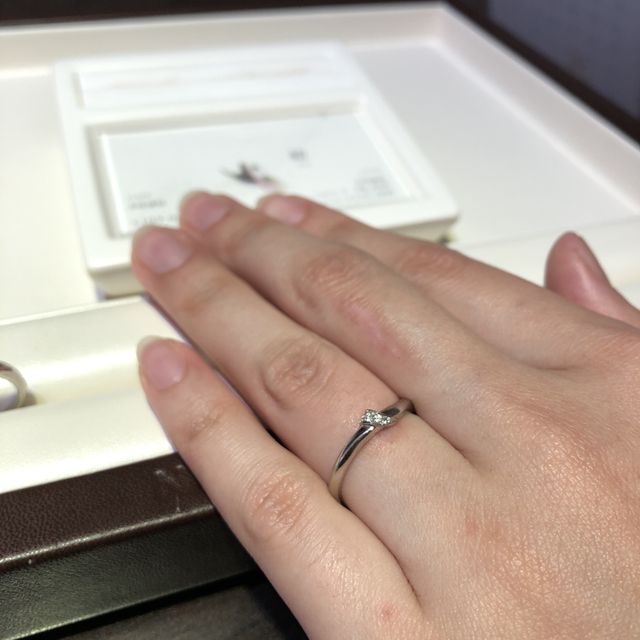 【俄(にわか)の口コミ】  
とにかくデザインが良かった。
妻になる方の名前と同じだったのも決め手…