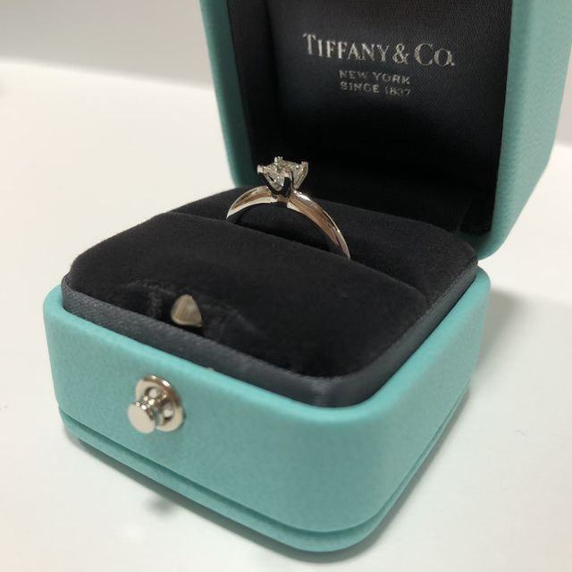 【ティファニー(Tiffany & Co.)の口コミ】 5店舗見たが、やはりブランド力。
ジュエリーの世界5大ブランドなので、
…