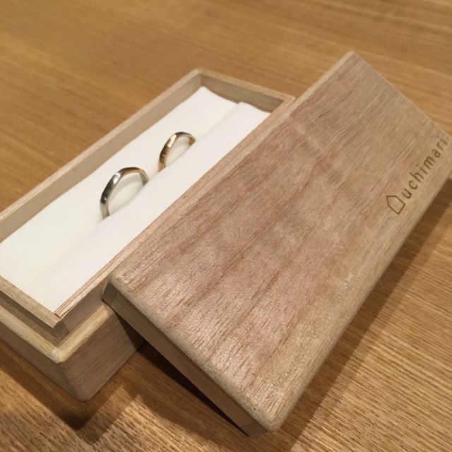 【uchimari(ウチマリ)の口コミ】 自分でロウを切る・削るでデザインを作っていきます。全く初めて、少し不…