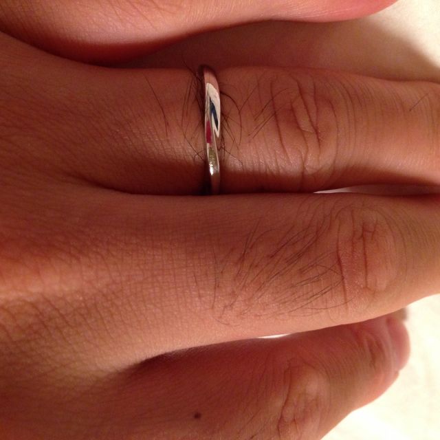 【4℃ BRIDAL(ヨンドシーブライダル)の口コミ】 ショーウィンドウで見たときは、正直どれも同じようなデザインにしか見え…