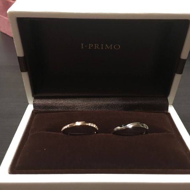 【アイプリモ(I-PRIMO)の口コミ】 婚約指輪は、元々ピンクゴールドが好きな私に彼が選んでくれました。
その…