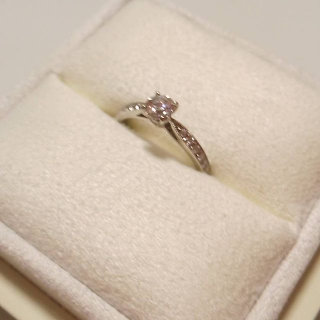 【LUCIE(ルシエ)の口コミ】 リングのふちがミル打ちされていてアンティーク調でかわいい店にひかれま…