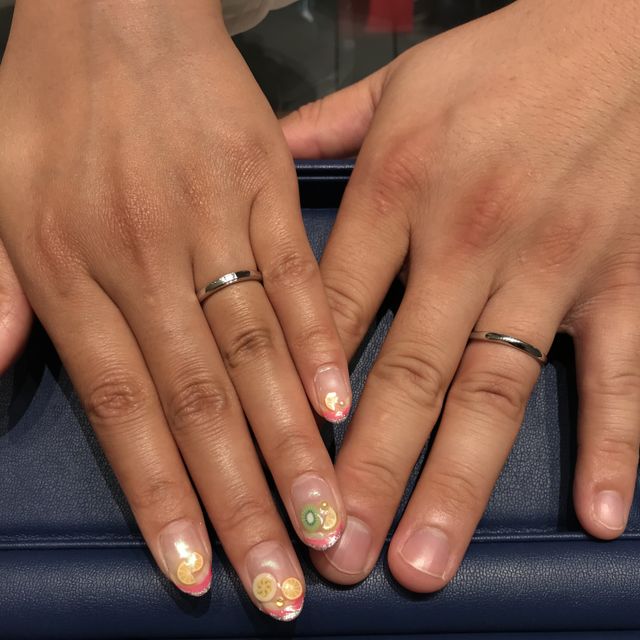 【銀座ダイヤモンドシライシの口コミ】 ダイヤモンドのカットの仕方が独特で、HPで見て、とても気に入りました。…