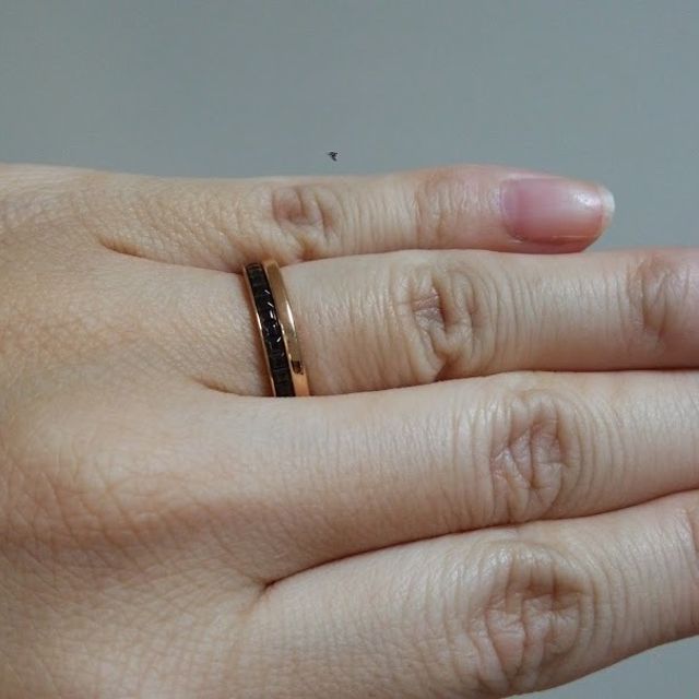 【ブシュロン(BOUCHERON)の口コミ】 決め手はデザイン性です。手持ちのフルエタニティリングがあったので、そ…