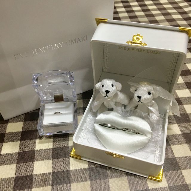 【EYE JEWELRY UMAKI(アイジュエリー ウマキ)の口コミ】 どちらもプラチナで、片方10万円以下で探していました。デザインが豊富で…