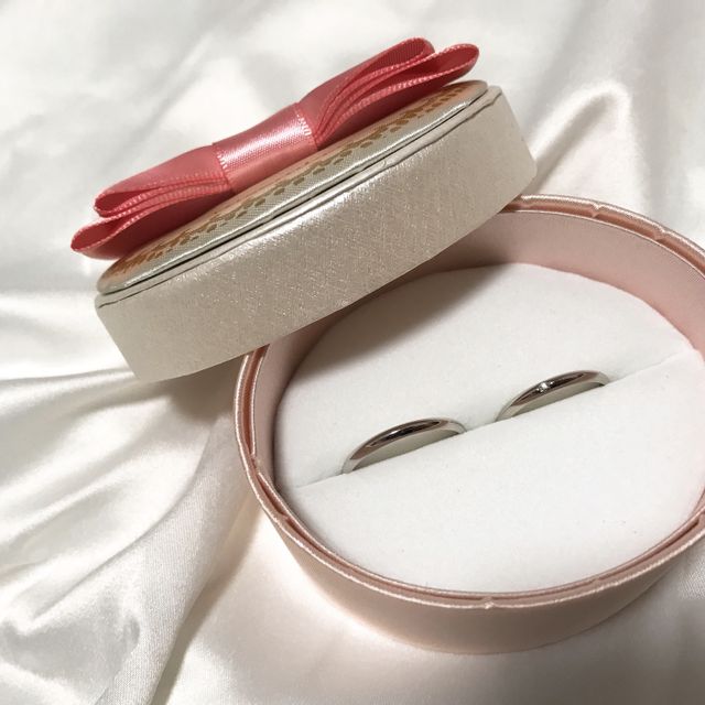 【insembre(インセンブレ)の口コミ】 お店に色々なブランドの指輪や色々なデザインの指輪があり、すごく迷って…