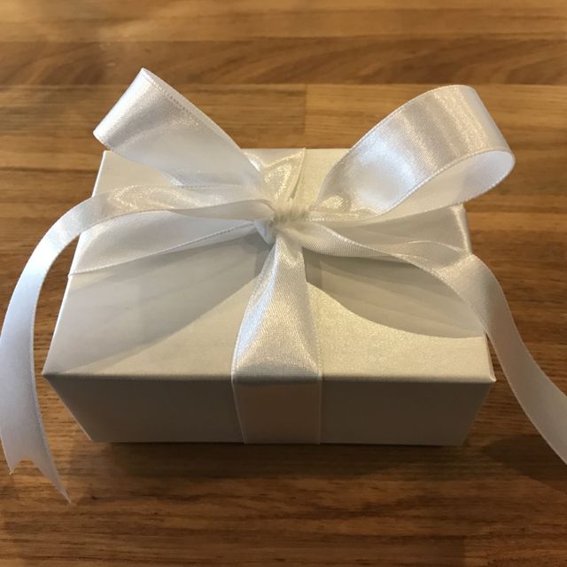 【LEGAN(レガン)の口コミ】 たくさんあったデザイン中でどれも素敵！と思って色々つけてみたら、これ…