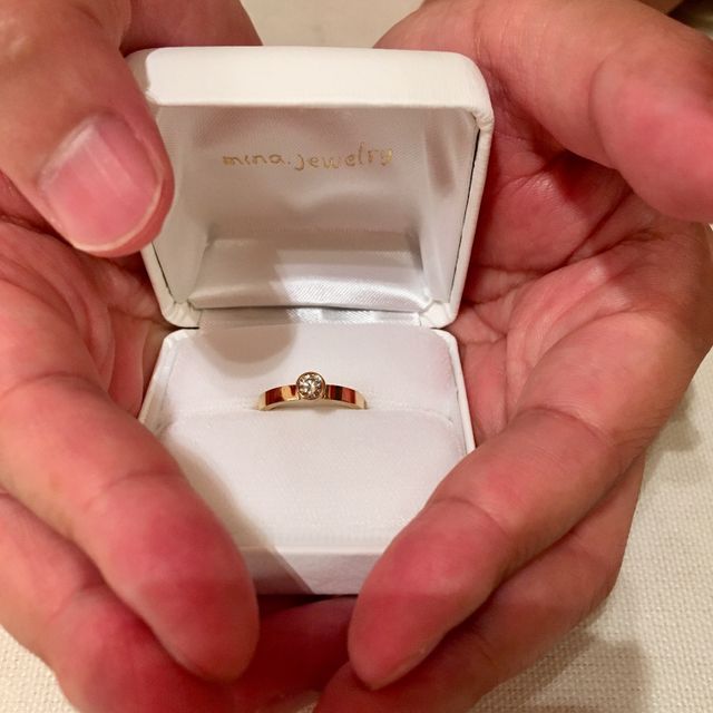 【mina.jewelry(ミナジュエリー)の口コミ】 結構指輪と組み合わせて使う事を前提にしているので、リングを重ねても隙…
