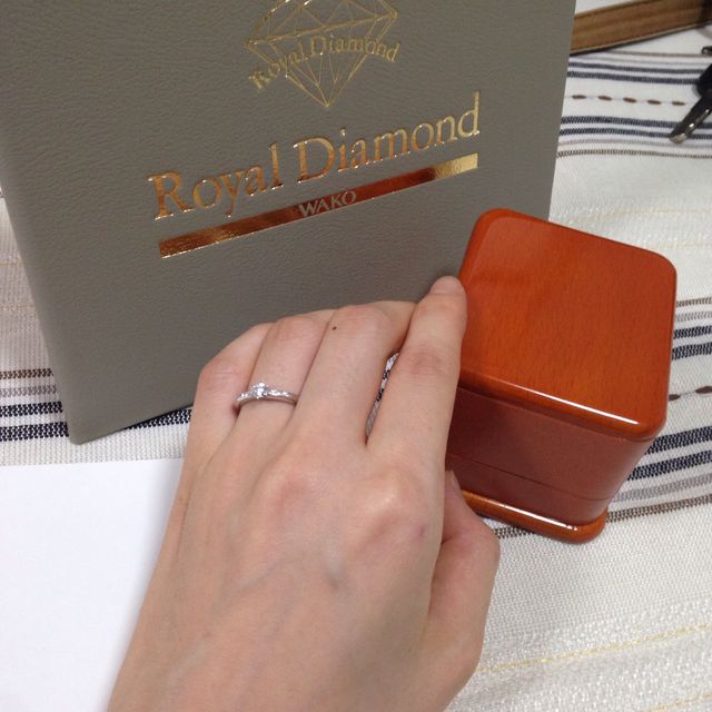 【WAKO BRIDALの口コミ】 画像添付させて頂いておりますのは、婚約指輪です。貰えると思っていなか…