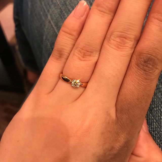 【ティファニー(Tiffany & Co.)の口コミ】 結婚が決まり、婚約指輪を買ってくれるときいて、2人で色々見て回りました…