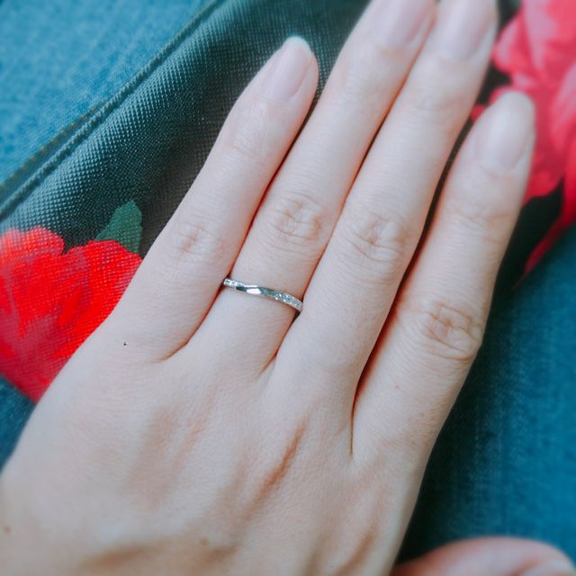 【アイプリモ(I-PRIMO)の口コミ】 小さい子供がいるので引っ掛かりのないシンプルで細身なものを探していま…