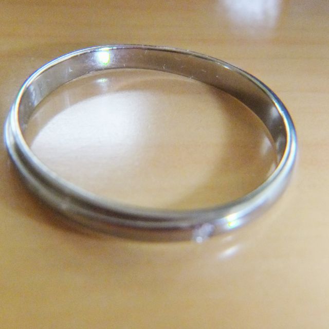 【BLOOM(ブルーム)の口コミ】 仕事柄、指輪をつける事がデートの時くらいなので奥さんの欲しい指輪を購…