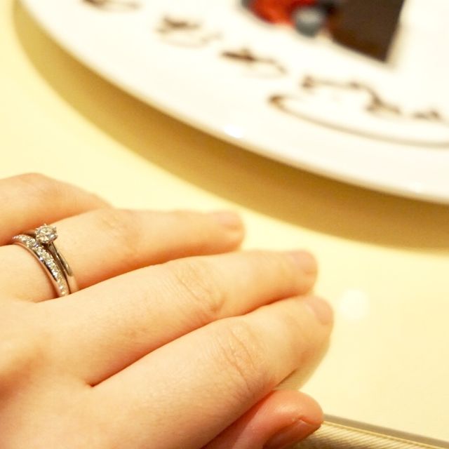 【ラザール ダイヤモンド(LAZARE DIAMOND)の口コミ】 ダイヤモンドのついた結婚指輪を探していました。インターネット上で見つ…