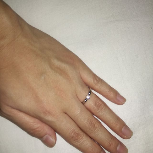 【4℃ BRIDAL(ヨンドシーブライダル)の口コミ】 これを購入した時はまだどんなマリッジリングにするか決めていませんでし…