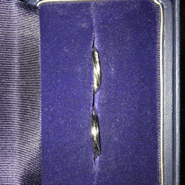 【銀座ダイヤモンドシライシの口コミ】 店員さんがとても対応が良く、価格もあまり高くなかったため。最近、人気…