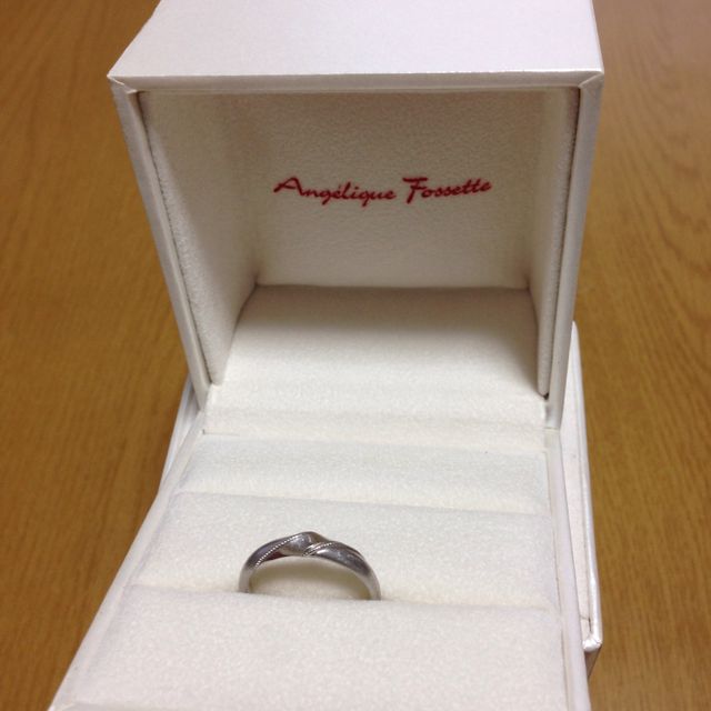 【アンジェリックフォセッテ(Angelique Fossette)の口コミ】 他店の商品に比べて非常にリーズナブルで、2本合わせても高級店の1本分ほ…