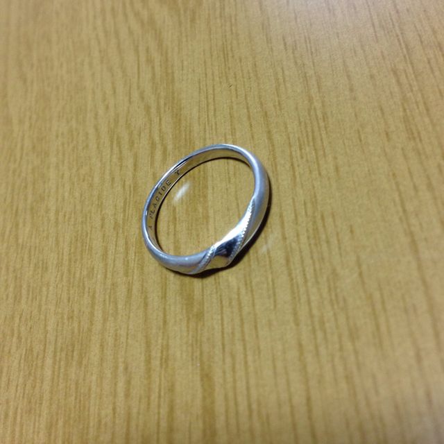 【アンジェリックフォセッテ(Angelique Fossette)の口コミ】 他店の商品に比べて非常にリーズナブルで、2本合わせても高級店の1本分ほ…