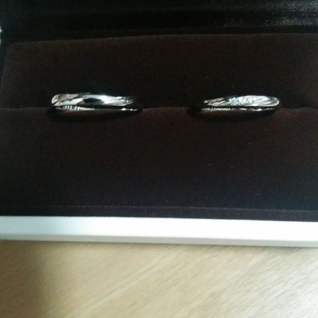 【アイプリモ(I-PRIMO)の口コミ】 婚約指輪を奮発して購入していたので、結婚指輪は予算をある程度抑えたも…