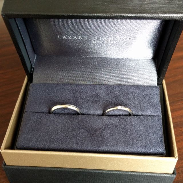 【ラザール ダイヤモンド(LAZARE DIAMOND)の口コミ】 婚約指輪をラザールさんで作ってもらって、とても気に入ったので、結婚指…