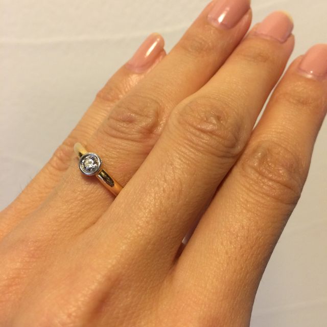 【ティファニー(Tiffany & Co.)の口コミ】 結婚指輪はシルプルなものを以前から探していましたが、どれもシルプル過…