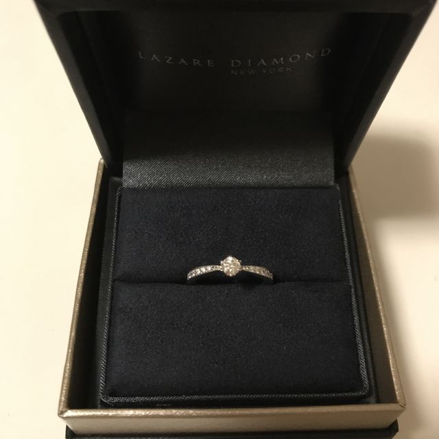 【ラザール ダイヤモンド(LAZARE DIAMOND)の口コミ】 ダイアモンドがなんといっても素晴らしくて輝きがとても綺麗で他と比べも…