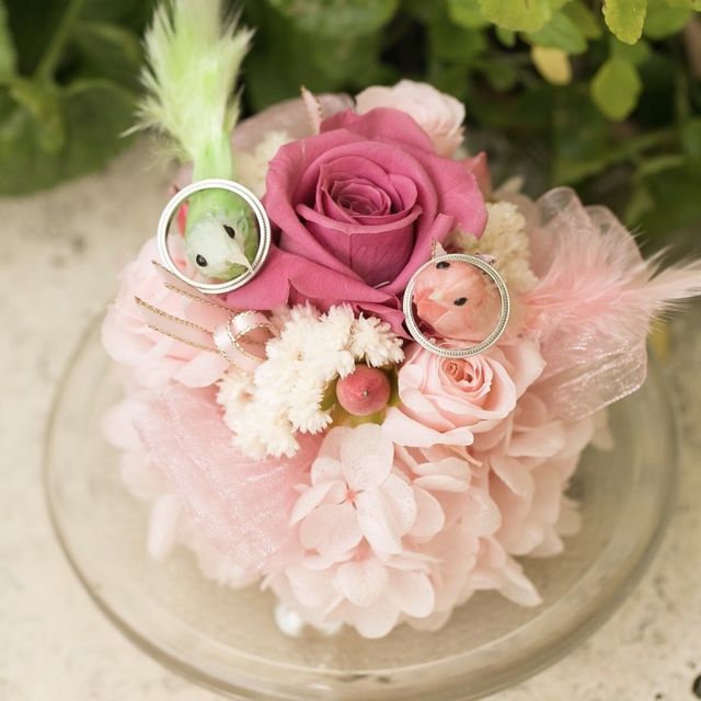 【4℃ BRIDAL(ヨンドシーブライダル)の口コミ】 もともとキラキラなエタニティーリングがよくて探し始めましたが、電車の…