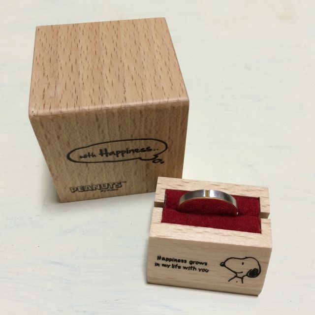 【with Happiness..の口コミ】 内側にスヌーピーの刻印があり、スヌーピー好きにとってはスヌーピーもず…