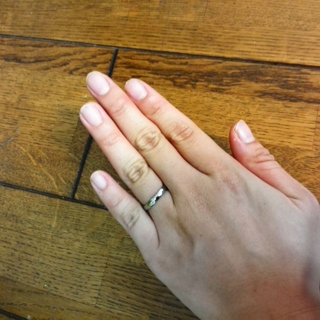 【島田工房(しまだこうぼう)の口コミ】 この指輪の主な魅力は、チタン製であることですチタンは医療器具にも使わ…