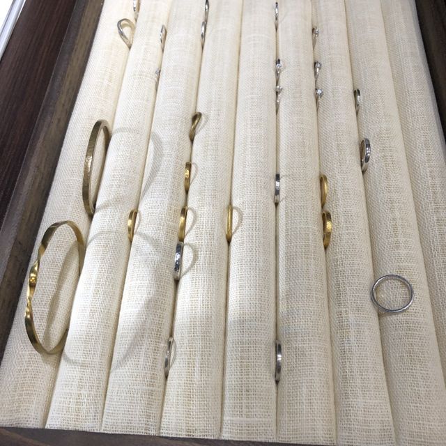 【Smith(工房スミス)札幌店の口コミ】 スタッフの方が親切に対応してくださいました。
まさか自分で指輪が作れる…