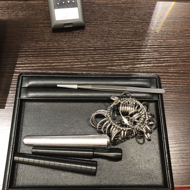 【Smith(工房スミス)札幌店の口コミ】 スタッフの方が親切に対応してくださいました。
まさか自分で指輪が作れる…