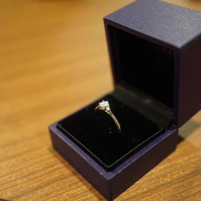 【俄(にわか)の口コミ】 はじめて買う婚約指輪だったので有名どころを数店舗みてまわりました。値…