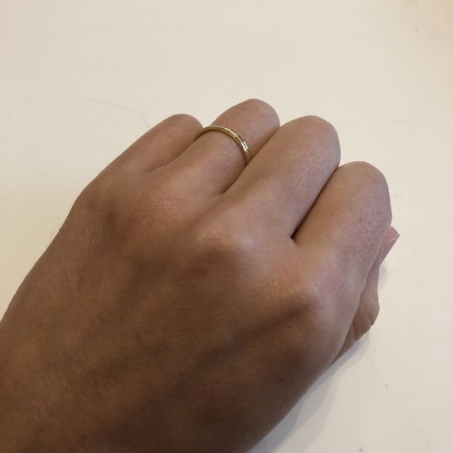 【GALA JEWELRY(ガラジュエリー)の口コミ】 お互い再婚だったため、特にリングにこだわりはなく、お揃いで低価格での…