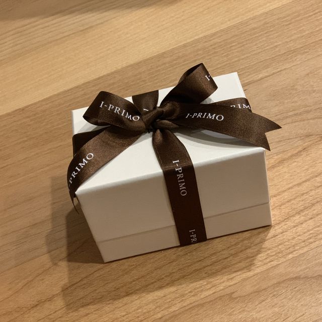 【アイプリモ(I-PRIMO)の口コミ】 デザインがシンプルでかわいくて、価格も自分達の希望ぐらいで、お気に入…