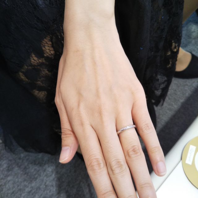 【LEGAN(レガン)の口コミ】 ピンク色が好きなのでピンクダイアモンドをネットで探していて、レガンさ…