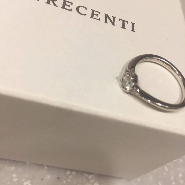 【TRECENTI(トレセンテ)の口コミ】 婚約指輪を探していた時、何気なく入ったお店でした。担当してくれた女性…
