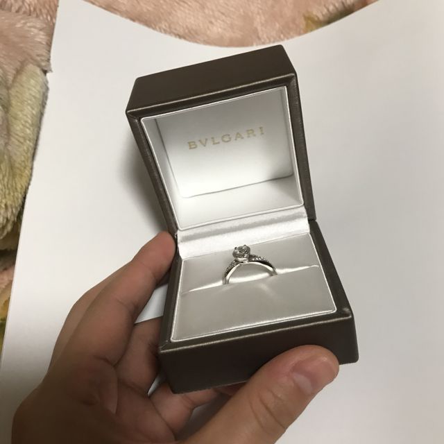 【ブルガリ(BVLGARI)の口コミ】 指輪は、彼が決めてくれてましたが、インコントロ ダモーレという意味合い…