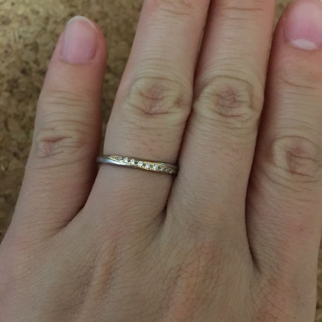 【AMOUR AMULET(アムール・アミュレット)の口コミ】 若くして結婚したので、指輪に対する意識は薄かったのが本音です。一般的…