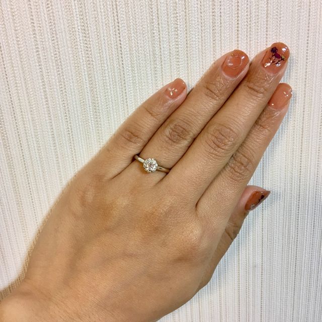 【銀座ダイヤモンドシライシの口コミ】 HPで見てかわいいと思って来店しました！
現物を見てやっぱりかわいいと♡
…