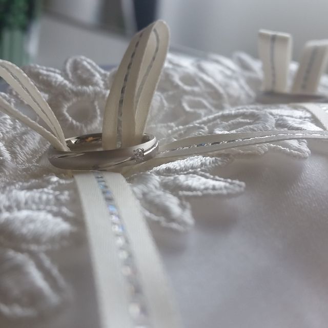 【PILOT BRIDAL(パイロットブライダル)の口コミ】 お付き合いから結婚までの期間が短く、金銭的な面もあり結婚指輪のみ購入…