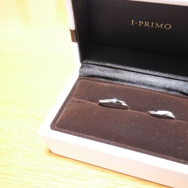 【アイプリモ(I-PRIMO)の口コミ】 婚約指輪が同じI-PRIMOのアンドロメダを選んでいたので、重ね付けできるよ…