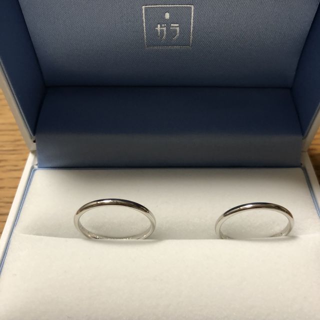 【GALA JEWELRY(ガラジュエリー)の口コミ】 婚約指輪を購入してから、
2度目の来店でした。
婚約指輪を購入した時、デ…