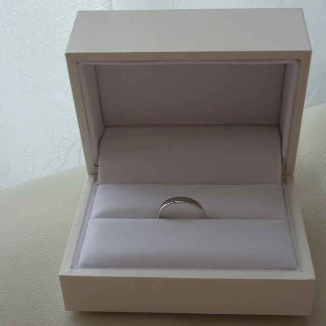 【ギンザタナカブライダル(GINZA TANAKA BRIDAL)の口コミ】 とにかく、どこのブランドと比べても、同じ品質なのに、値段が安かったで…