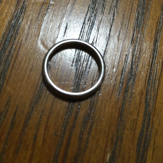 【ブルガリ(BVLGARI)の口コミ】 私は男性ですので特に指輪にこだわりはなく、妻がお揃いのペアリングをい…