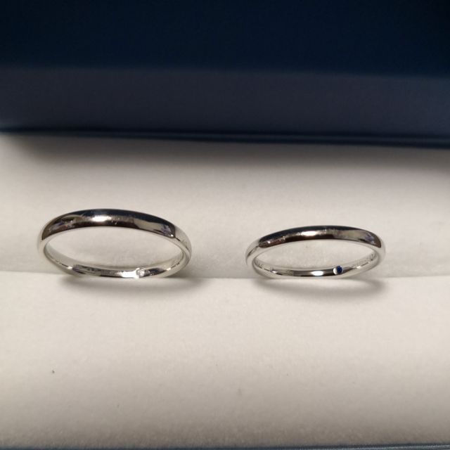 【GALA JEWELRY(ガラジュエリー)の口コミ】 デザインがシンプルでした。
5種類ほど候補を絞り、20分ほど迷いましたが…