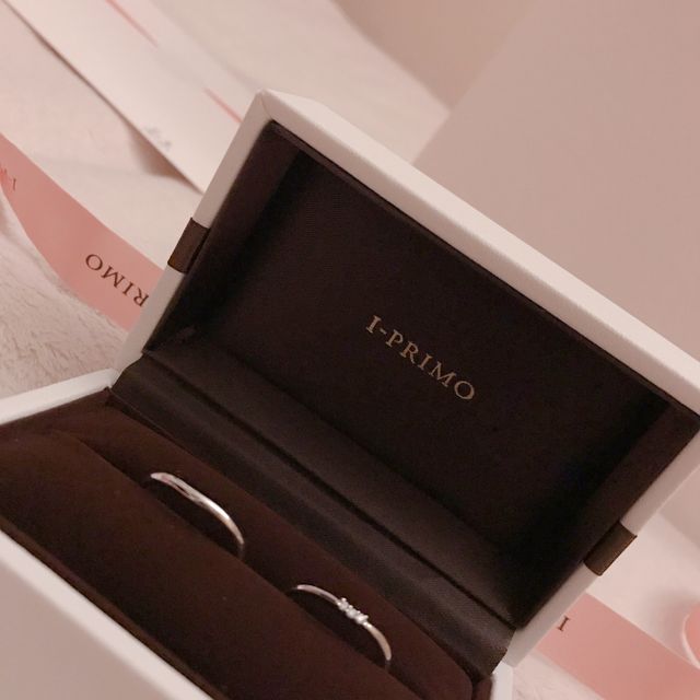 【アイプリモ(I-PRIMO)の口コミ】 ゼクシィの雑誌を購入し、アイプリモの指輪が特に輝いて見えたのでアイプ…