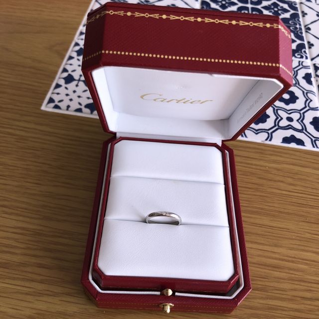 【カルティエ(Cartier)の口コミ】 初めはティファニーに足を運び、刻印の自由さに惹かれましたが、その後行…