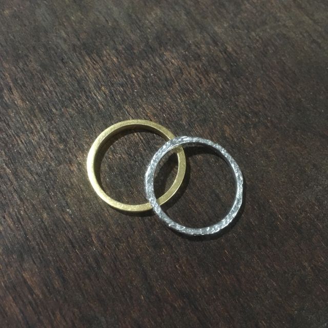 【Lovignette(ラヴィネット)の口コミ】 ハンドメイドでつくられたシンプルなデザインとそのコンセプト。リング内…