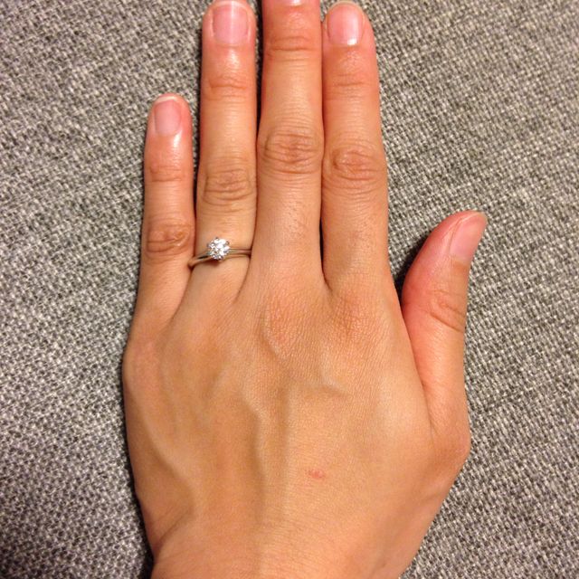 【ティファニー(Tiffany & Co.)の口コミ】 夫が内緒で私に選んでくれました。ＡＴＭで一日おろせる金額の限度額の都…