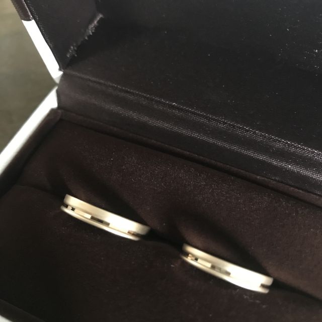 【アイプリモ(I-PRIMO)の口コミ】 イエローゴールドで探していて、マット加工が良いと思っていました。
ネッ…