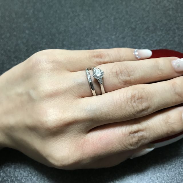 【カオキ　ダイヤモンド専門卸直営店の口コミ】 デザインはある程度初めから決めていました。カットがハート＆キューピッ…